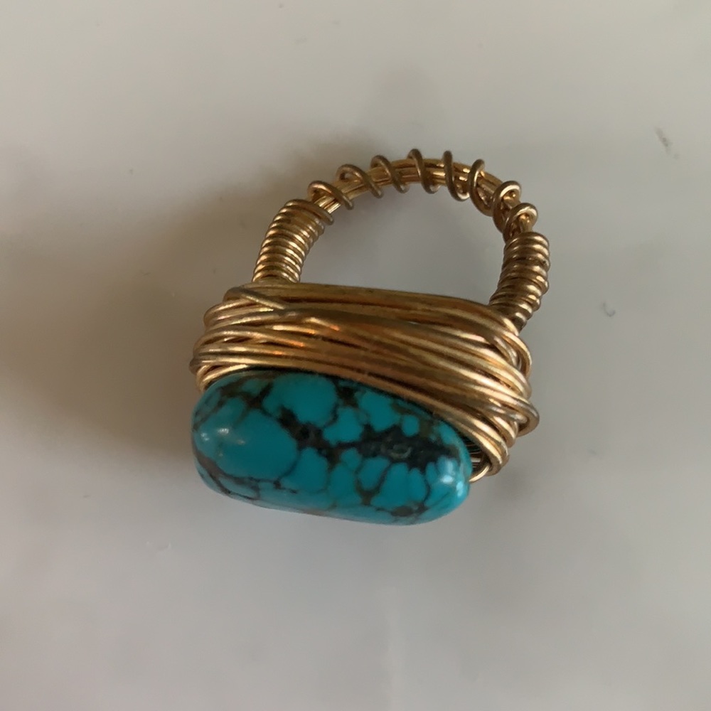 Gorgeous statement ring - Picture 4 of 4